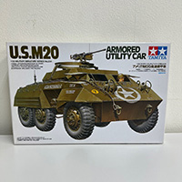 タミヤ アメリカ M20 高速装甲車 兵員用シート 指揮用テーブル